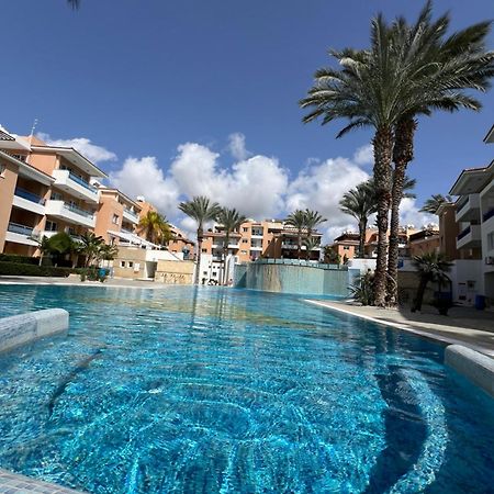 Iris Village Grand Apartment Pafos Exterior foto