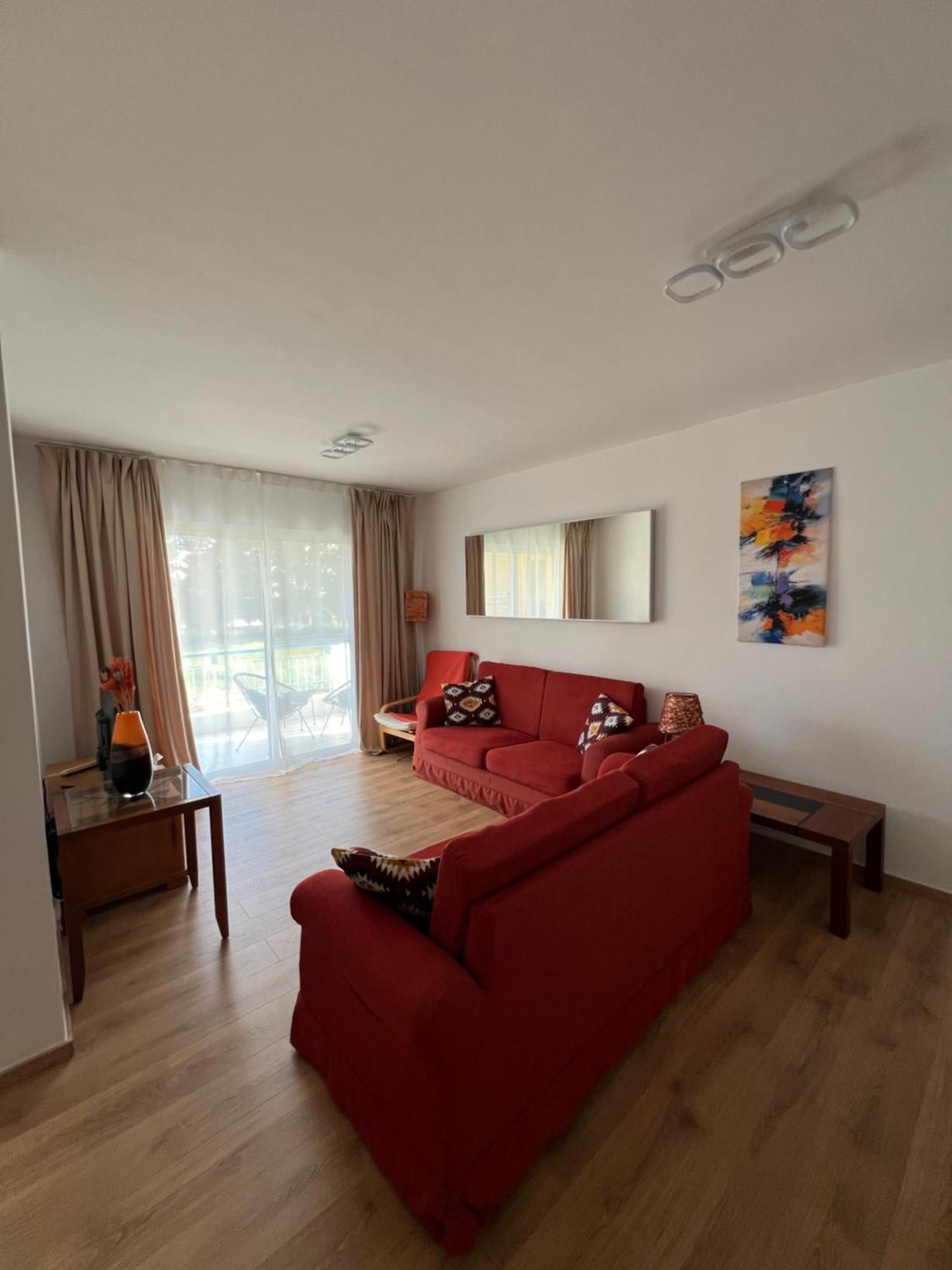 Iris Village Grand Apartment Pafos Exterior foto