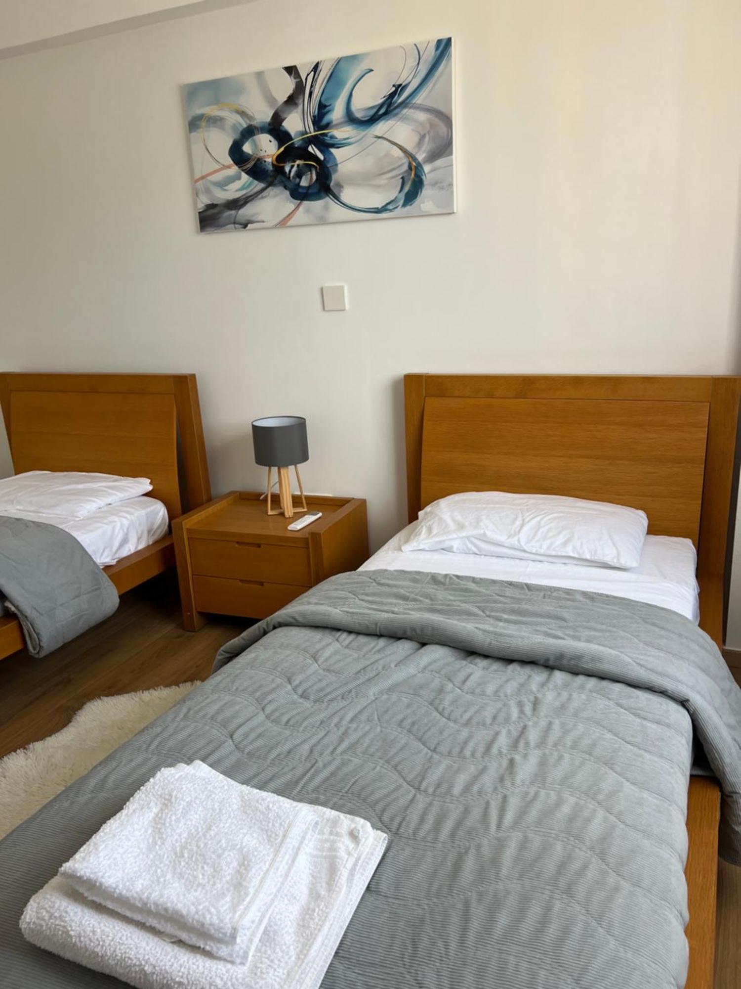 Iris Village Grand Apartment Pafos Exterior foto